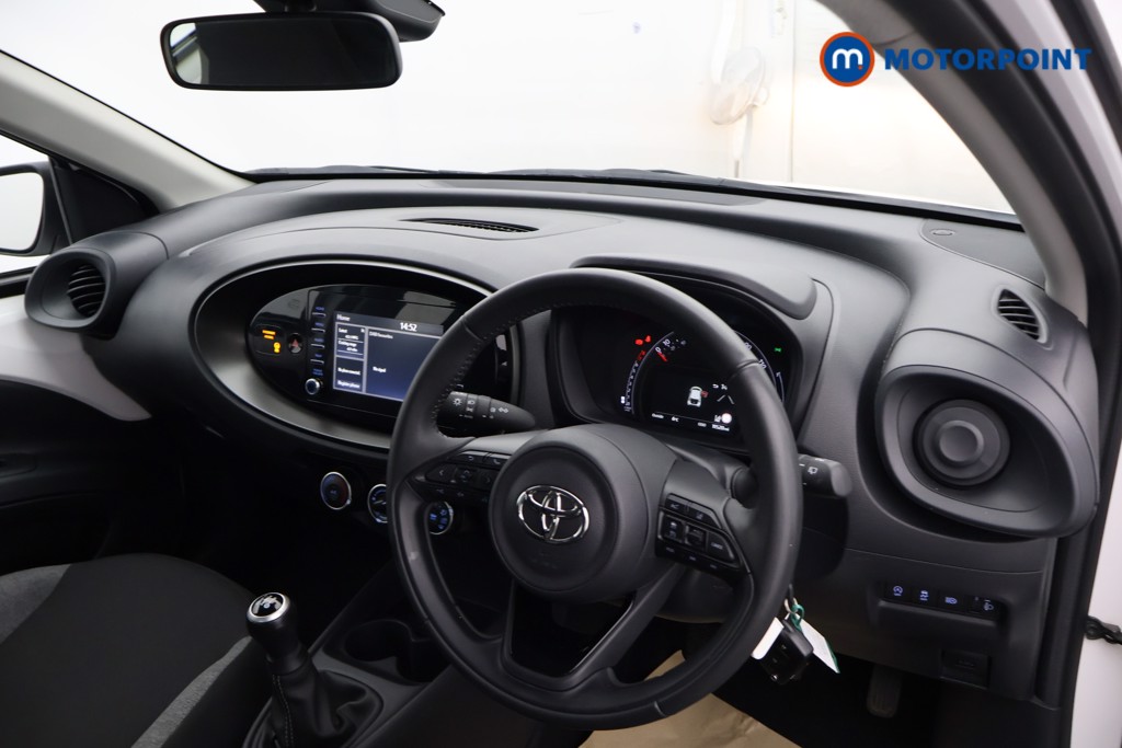 Toyota Aygo X Pure Manual Petrol Hatchback - Stock Number (1599556) - 13th supplementary image
