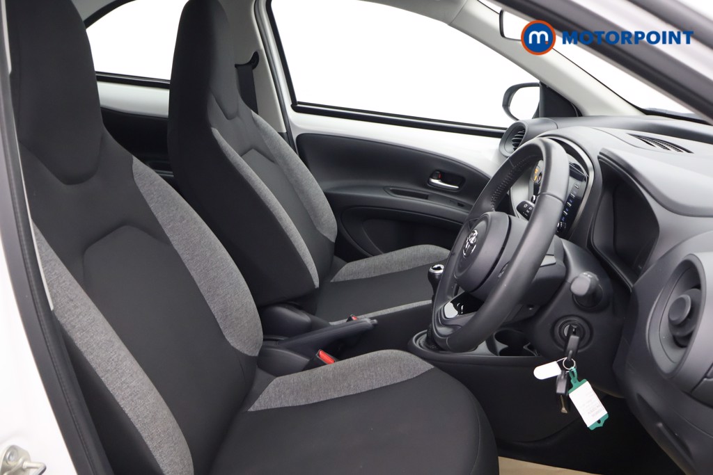 Toyota Aygo X Pure Manual Petrol Hatchback - Stock Number (1599556) - 14th supplementary image