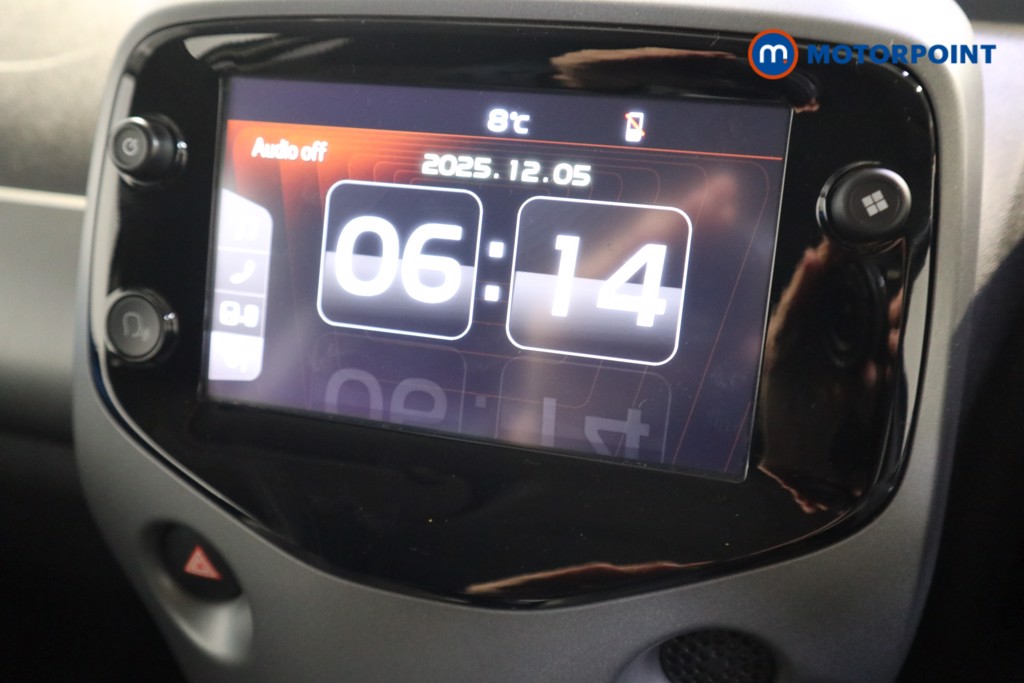 Toyota Aygo X-Trend Manual Petrol Hatchback - Stock Number (1600001) - 6th supplementary image