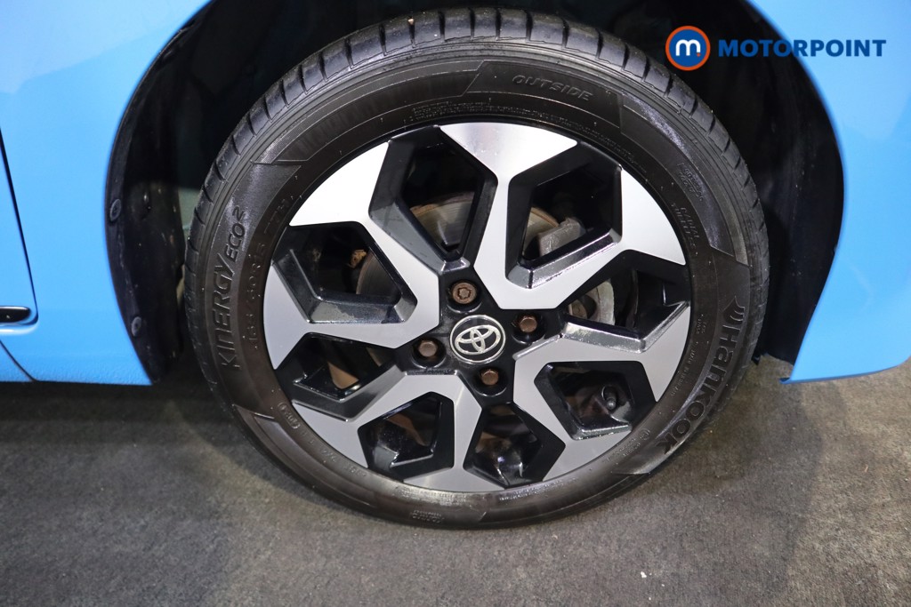 Toyota Aygo X-Trend Manual Petrol Hatchback - Stock Number (1600001) - 16th supplementary image