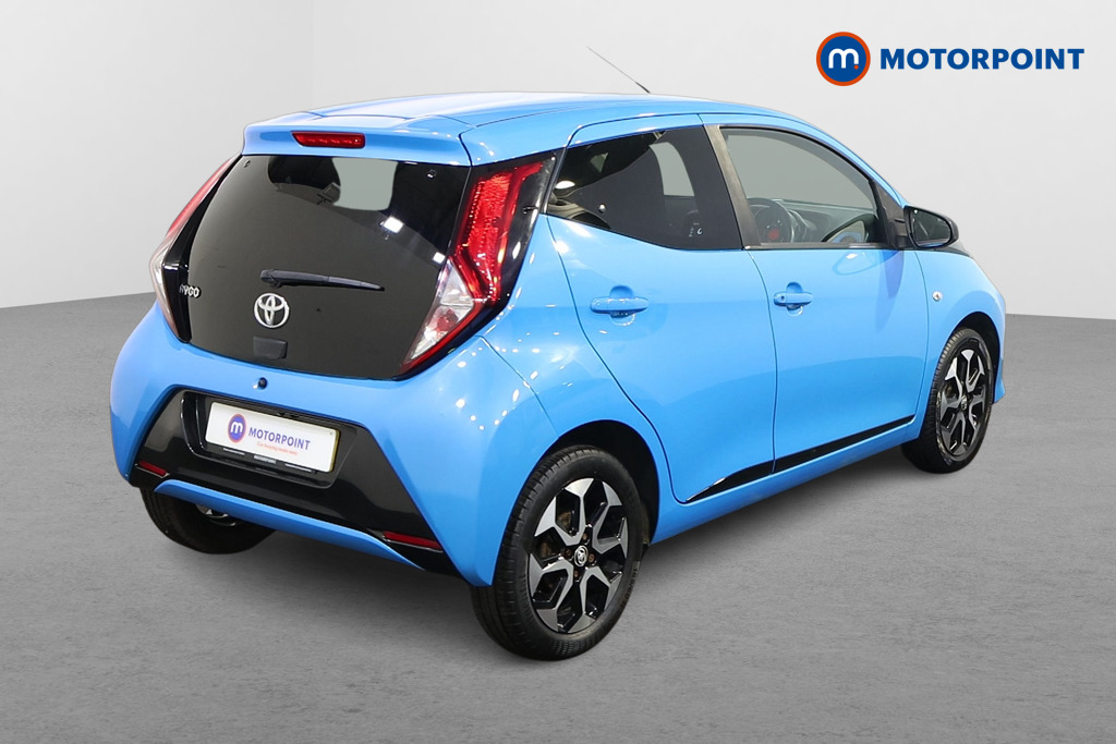 Toyota Aygo X-Trend Manual Petrol Hatchback - Stock Number (1600001) - Drivers side rear corner
