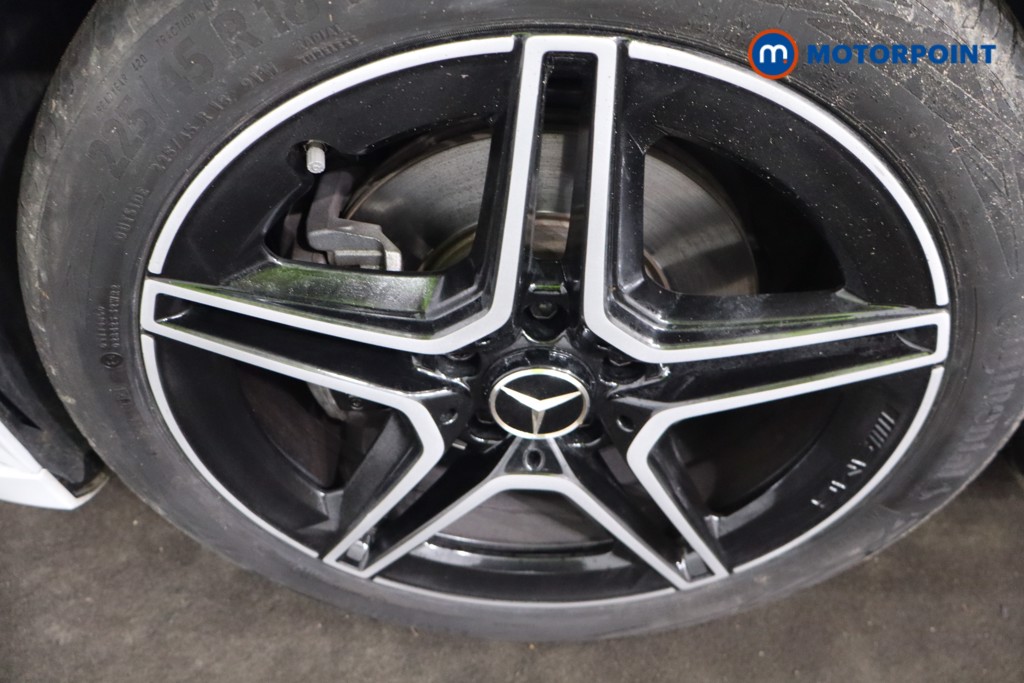 Mercedes-Benz B Class Amg Line Automatic Petrol Hatchback - Stock Number (1600034) - 11th supplementary image