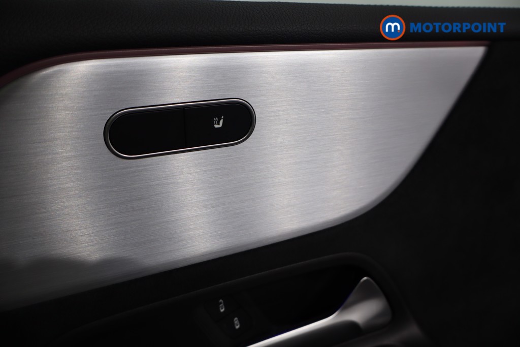 Mercedes-Benz B Class Amg Line Automatic Petrol Hatchback - Stock Number (1600034) - 21st supplementary image