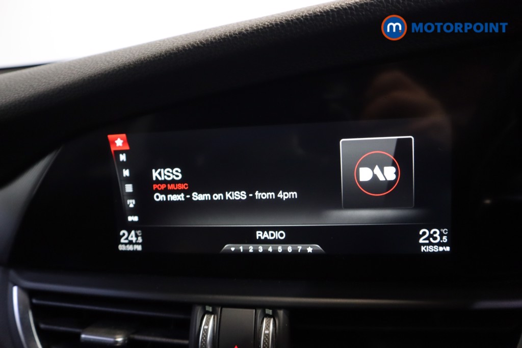 Alfa Romeo Giulia Veloce Automatic Petrol Saloon - Stock Number (1600204) - 2nd supplementary image