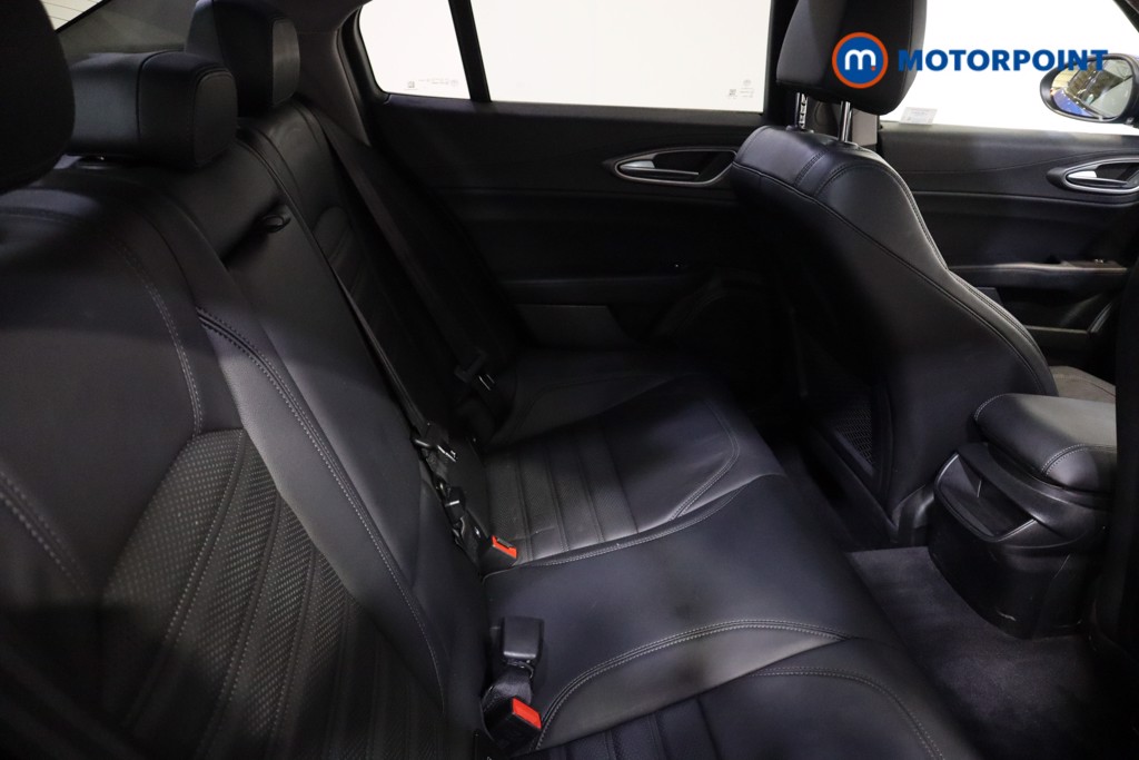 Alfa Romeo Giulia Veloce Automatic Petrol Saloon - Stock Number (1600204) - 18th supplementary image