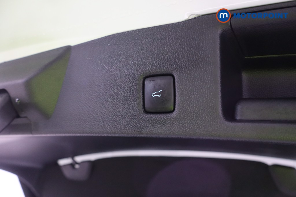 Ford Kuga St-Line X Edition Automatic Petrol Plug-In Hybrid SUV - Stock Number (1600350) - 31st supplementary image