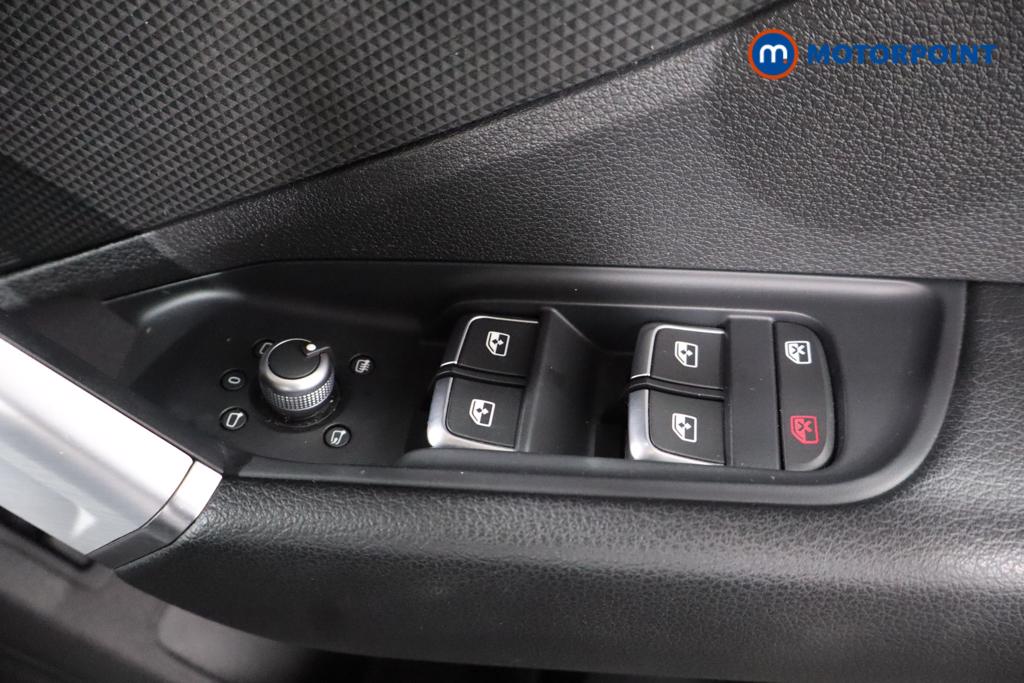 Audi Q2 S Line Automatic Petrol SUV - Stock Number (1600436) - 12th supplementary image