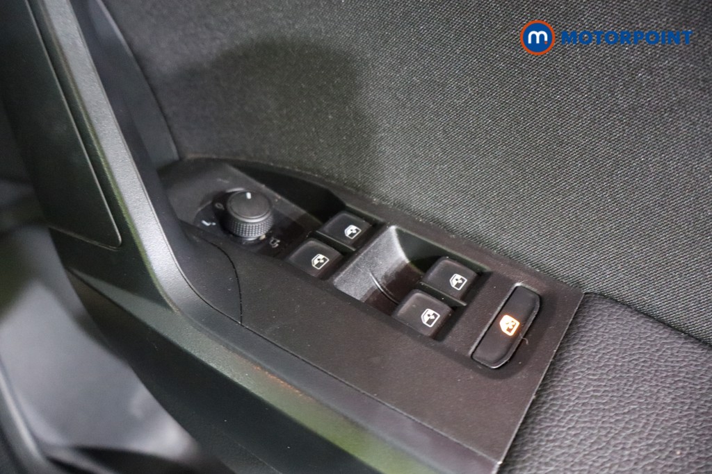 Seat Ibiza FR Manual Petrol Hatchback - Stock Number (1600641) - 8th supplementary image