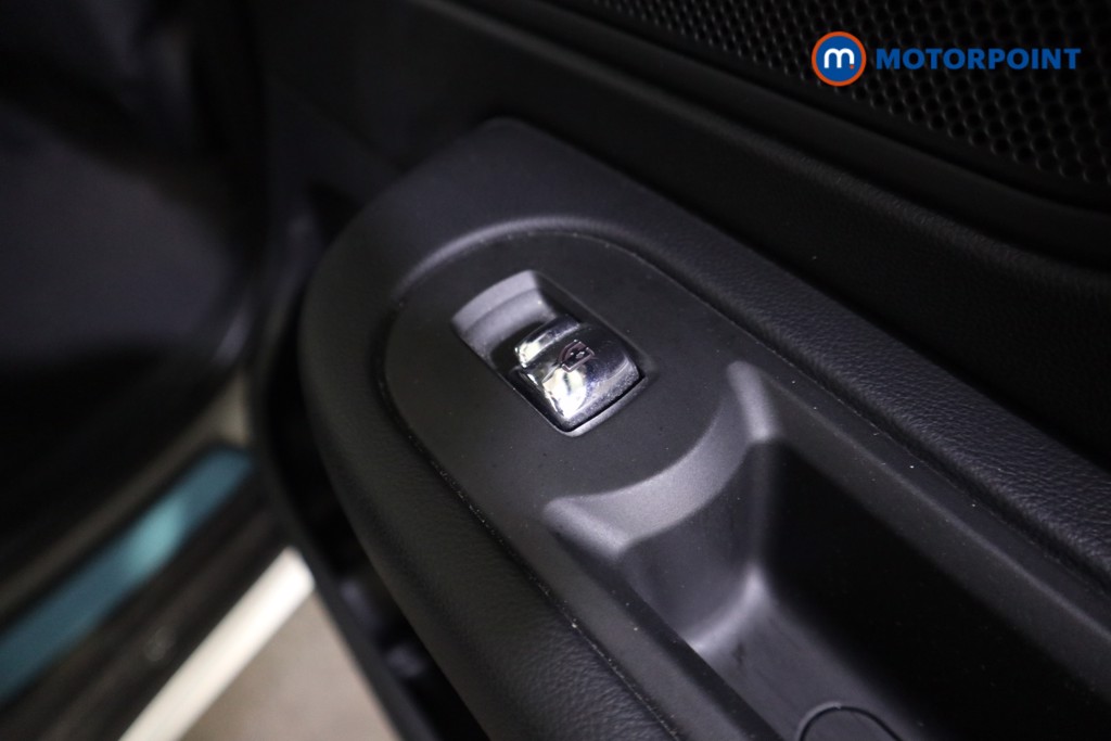 Mini Countryman Cooper S E Classic Automatic Petrol Plug-In Hybrid SUV - Stock Number (1600696) - 17th supplementary image