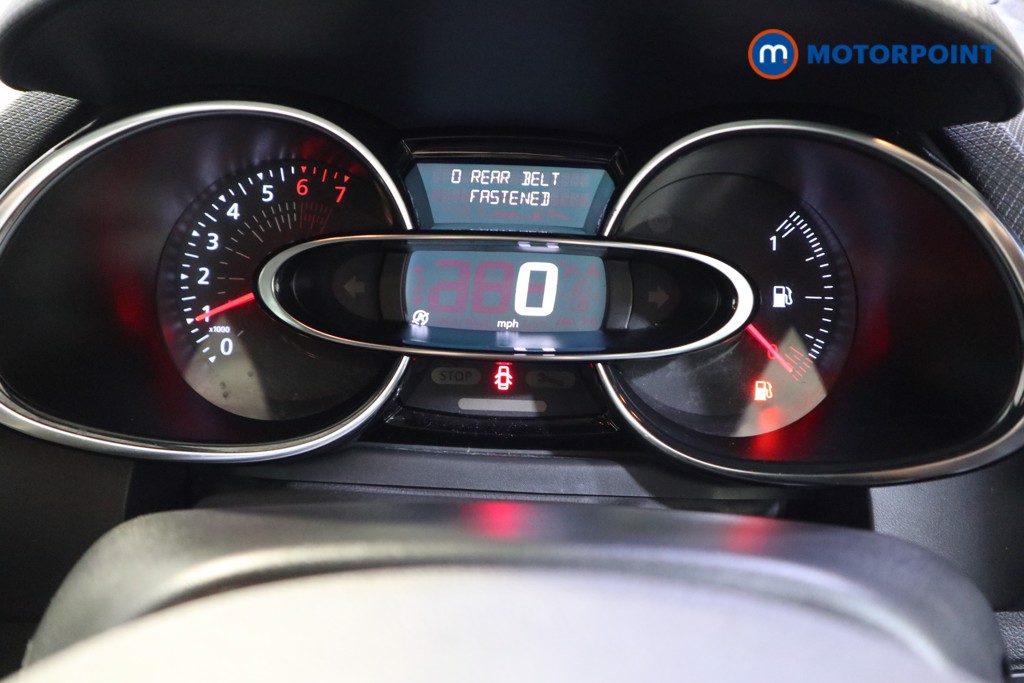 Renault Clio Iconic Manual Petrol Hatchback - Stock Number (1600940) - 5th supplementary image