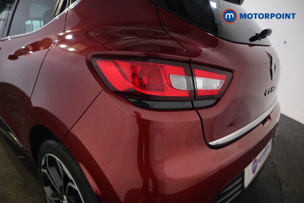 Renault Clio Iconic Manual Petrol Hatchback - Stock Number (1600940) - 21st supplementary image
