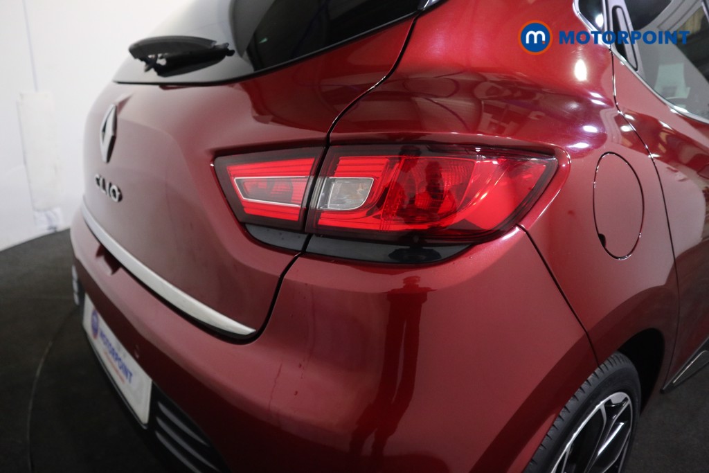 Renault Clio Iconic Manual Petrol Hatchback - Stock Number (1600940) - 22nd supplementary image