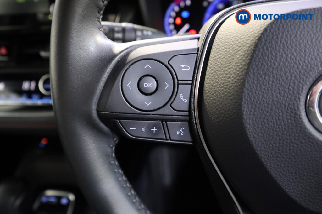 Toyota Corolla Excel Automatic Petrol-Electric Hybrid Estate - Stock Number (1600995) - 3rd supplementary image