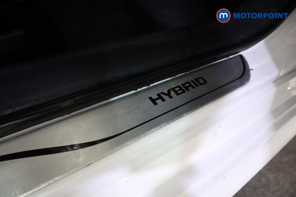 Toyota Corolla Excel Automatic Petrol-Electric Hybrid Estate - Stock Number (1600995) - 11th supplementary image