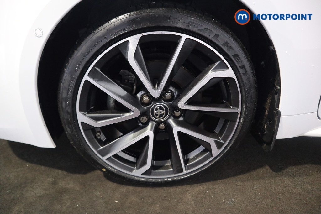 Toyota Corolla Excel Automatic Petrol-Electric Hybrid Estate - Stock Number (1600995) - 20th supplementary image