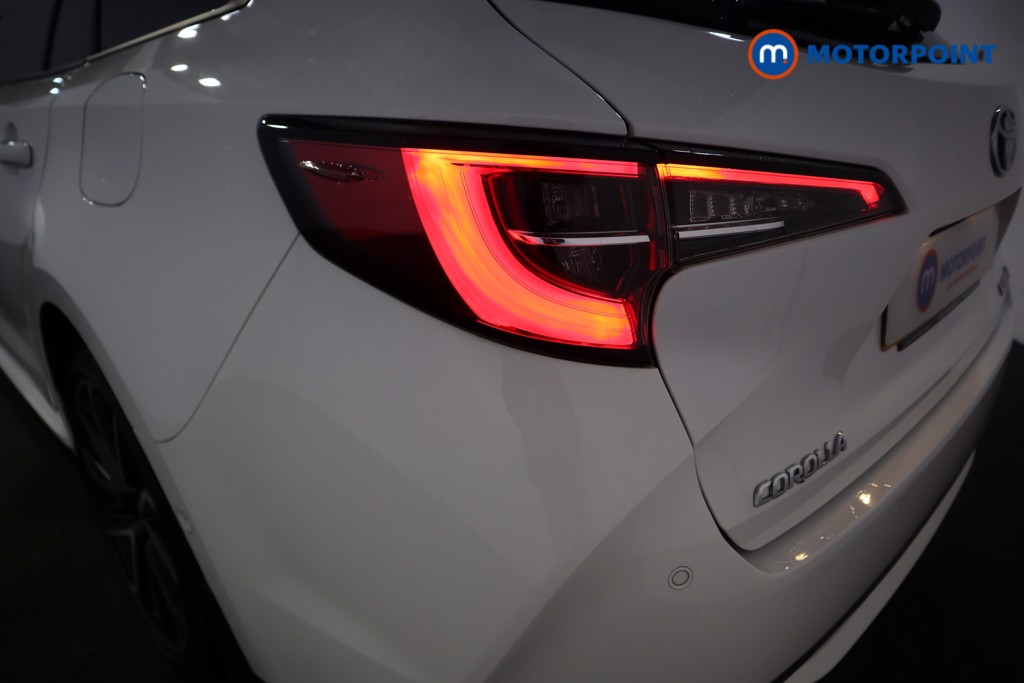 Toyota Corolla Excel Automatic Petrol-Electric Hybrid Estate - Stock Number (1600995) - 24th supplementary image