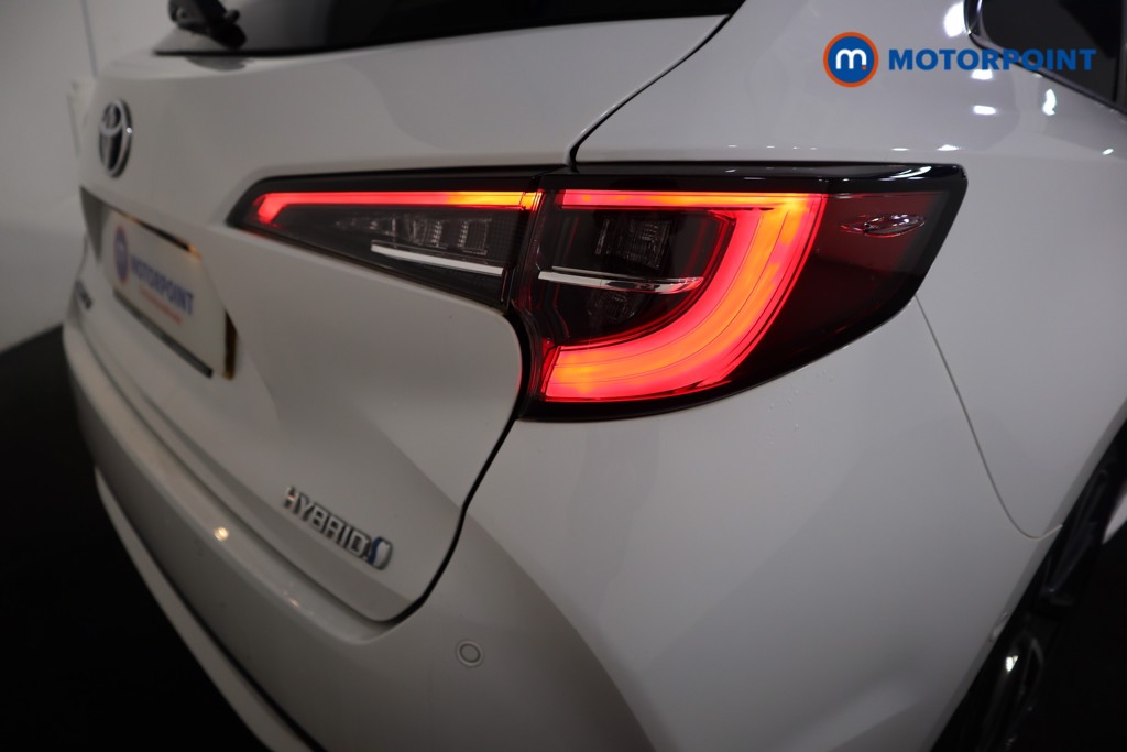 Toyota Corolla Excel Automatic Petrol-Electric Hybrid Estate - Stock Number (1600995) - 25th supplementary image