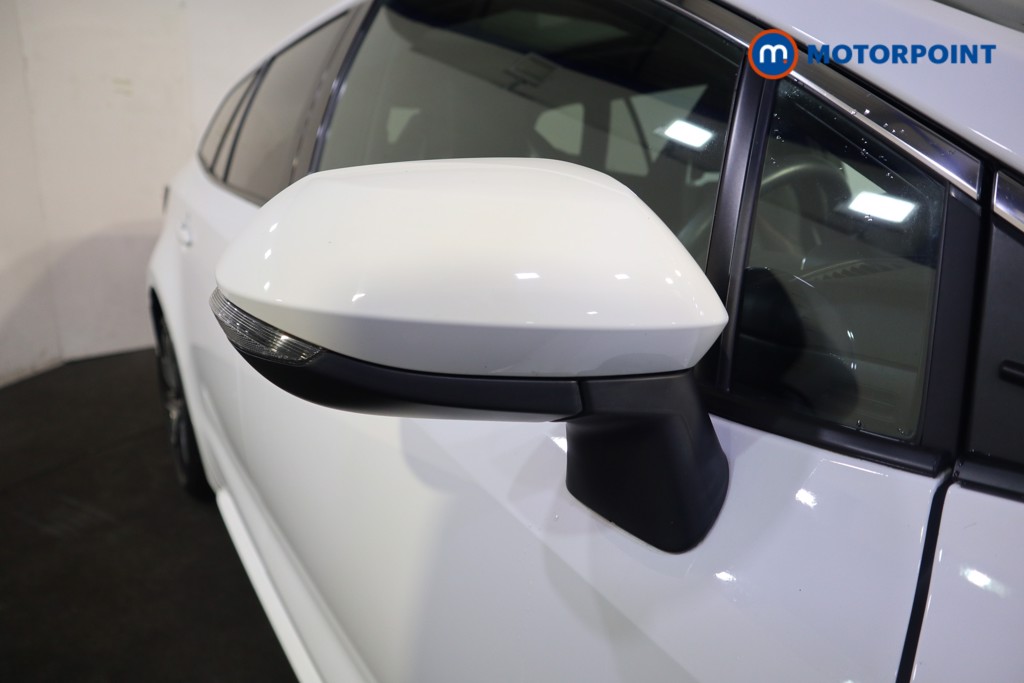 Toyota Corolla Excel Automatic Petrol-Electric Hybrid Estate - Stock Number (1600995) - 28th supplementary image