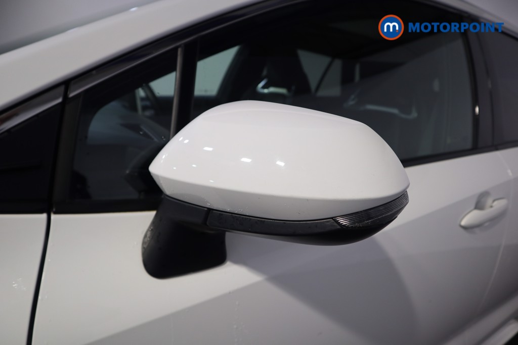 Toyota Corolla Excel Automatic Petrol-Electric Hybrid Estate - Stock Number (1600995) - 29th supplementary image