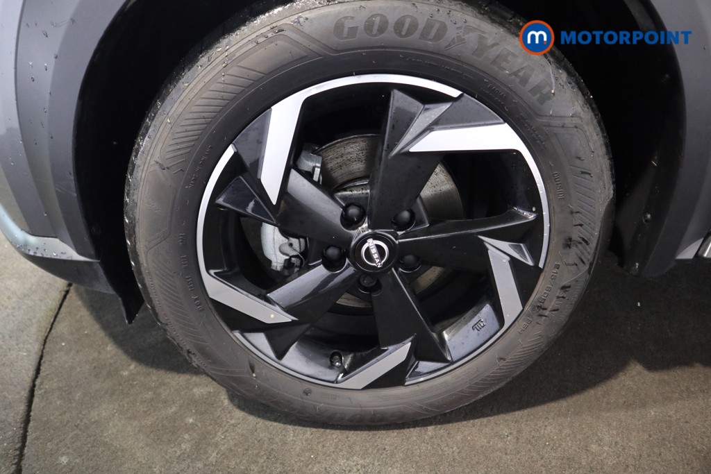 Nissan Juke N-Connecta Automatic Petrol-Electric Hybrid SUV - Stock Number (1601306) - 18th supplementary image