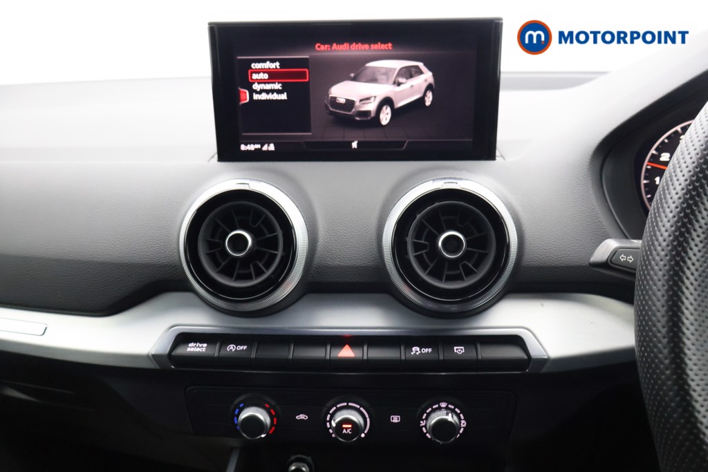 Audi Q2 Black Edition Manual Petrol SUV - Stock Number (1601317) - 7th supplementary image