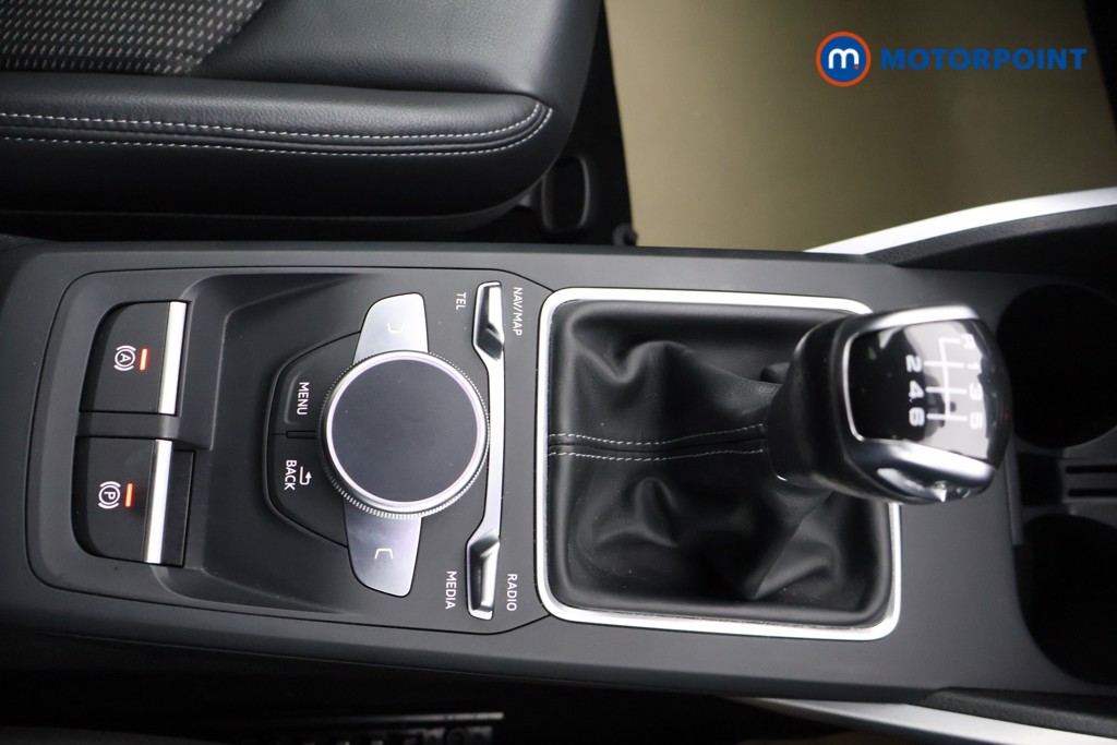 Audi Q2 Black Edition Manual Petrol SUV - Stock Number (1601317) - 8th supplementary image