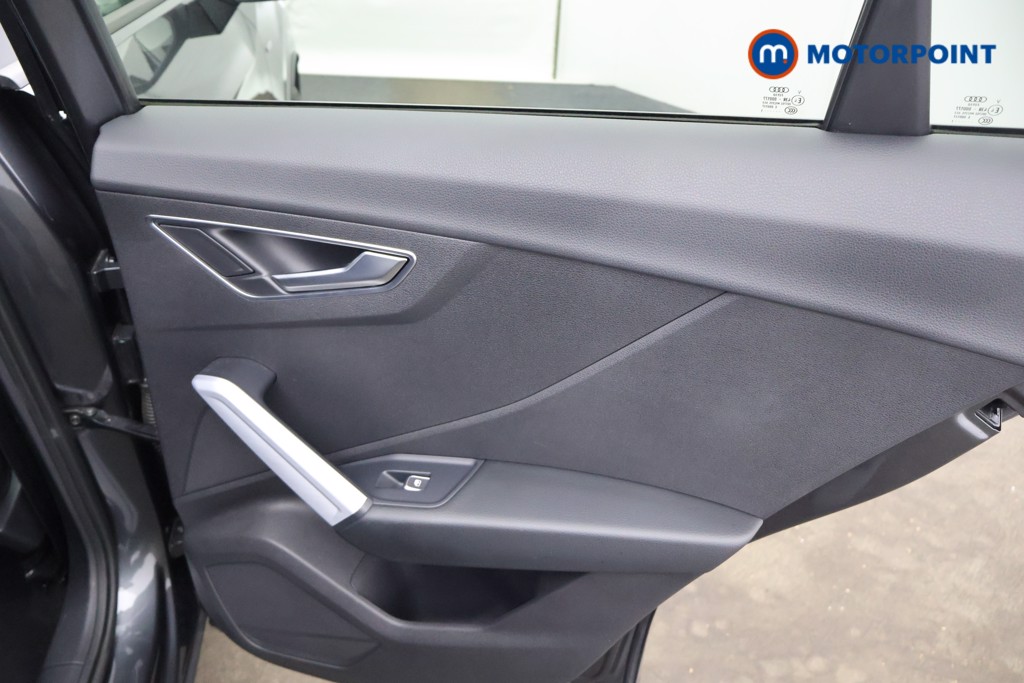 Audi Q2 Black Edition Manual Petrol SUV - Stock Number (1601317) - 13th supplementary image