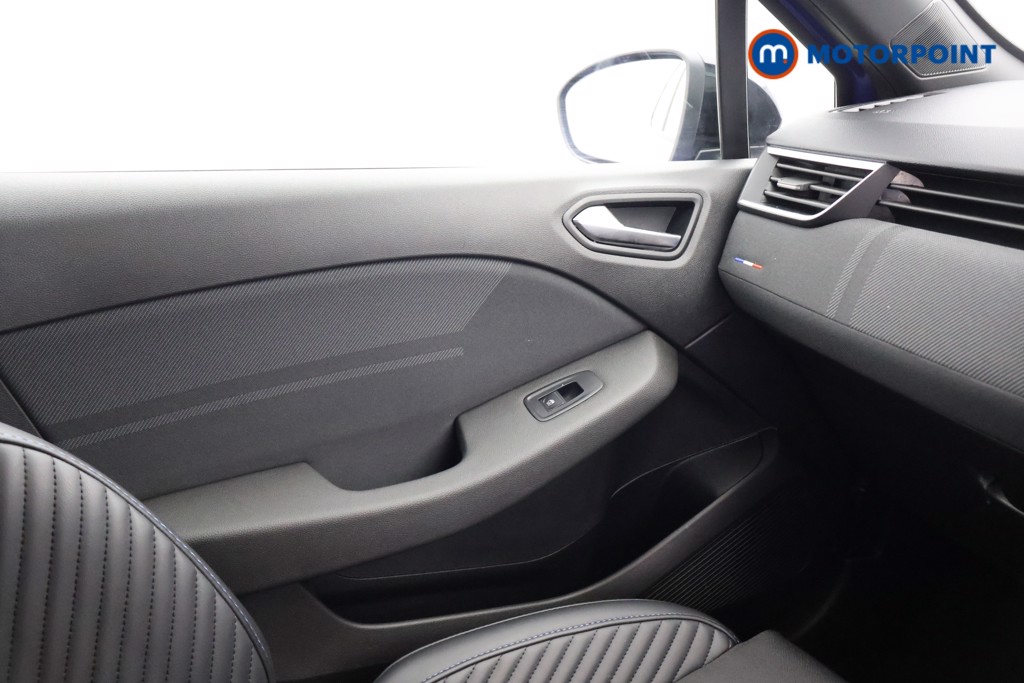 Renault Clio Esprit Alpine Automatic Petrol-Electric Hybrid Hatchback - Stock Number (1601434) - 9th supplementary image