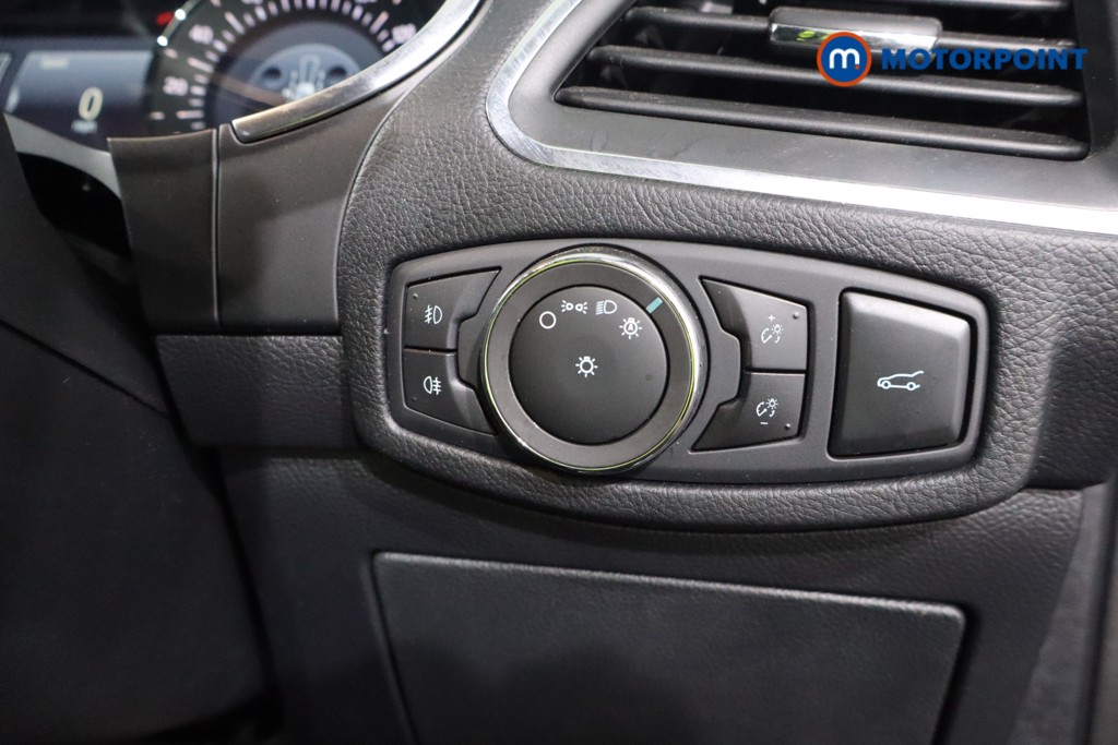 Ford S-Max St-Line Automatic Petrol-Electric Hybrid People Carrier - Stock Number (1601502) - 19th supplementary image