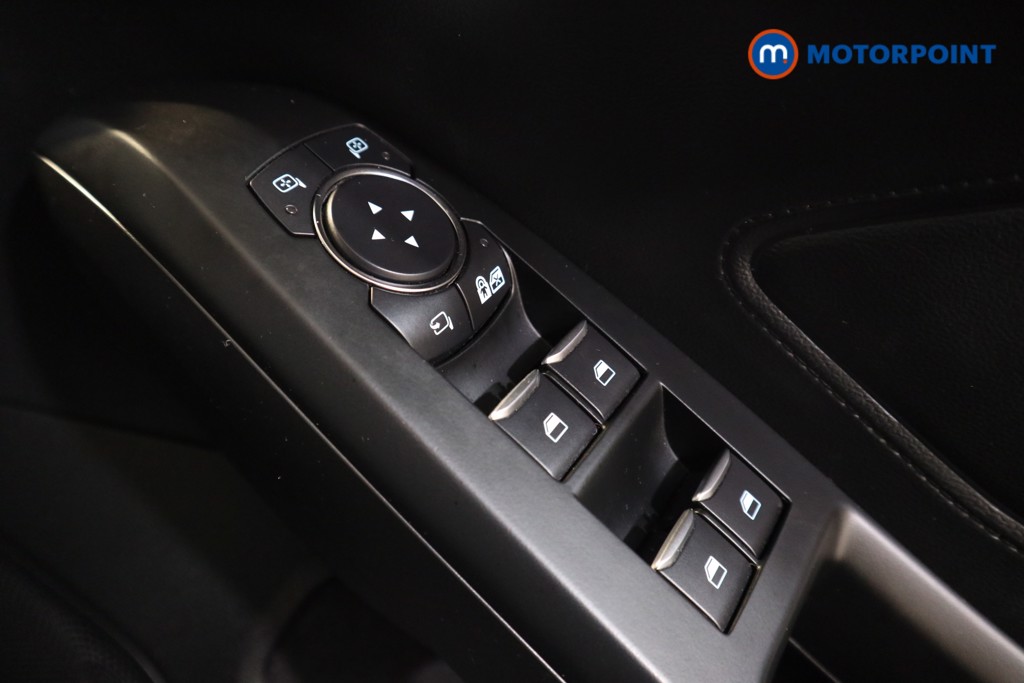 Ford Focus St-Line X Automatic Diesel Hatchback - Stock Number (1601531) - 13th supplementary image