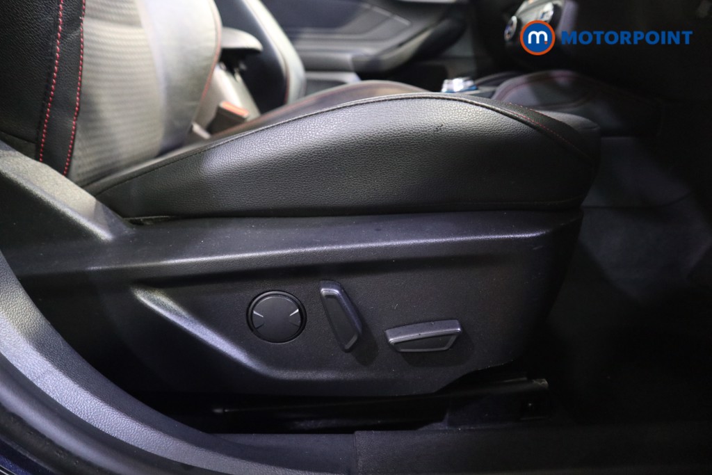 Ford Focus St-Line X Automatic Diesel Hatchback - Stock Number (1601531) - 15th supplementary image