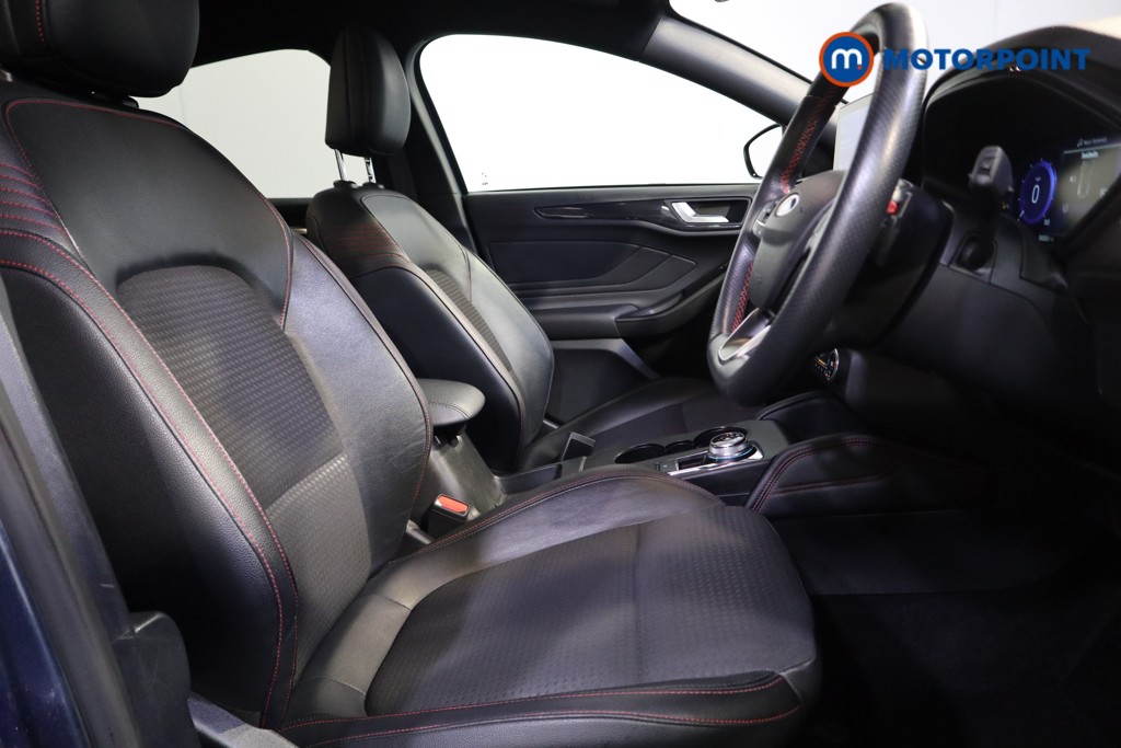 Ford Focus St-Line X Automatic Diesel Hatchback - Stock Number (1601531) - 16th supplementary image