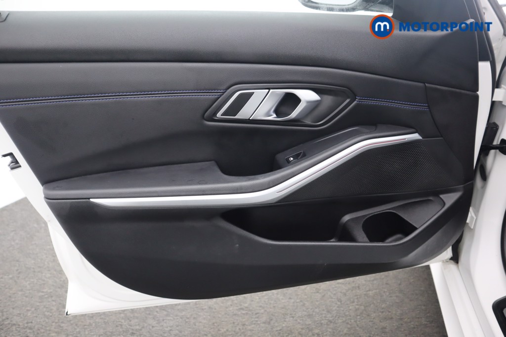 BMW 3 Series M Sport Automatic Petrol Saloon - Stock Number (1601676) - 39th supplementary image