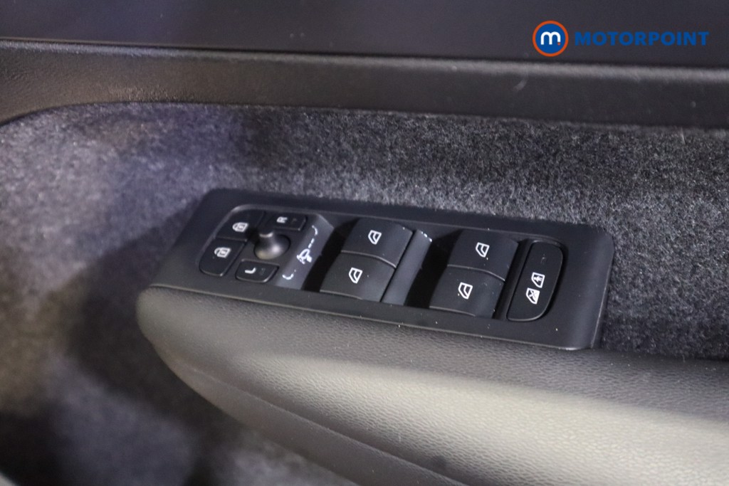 Volvo C40 Core Automatic Electric SUV - Stock Number (1601695) - 11th supplementary image