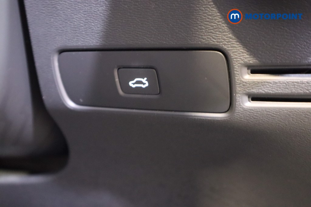 Volvo C40 Core Automatic Electric SUV - Stock Number (1601695) - 15th supplementary image