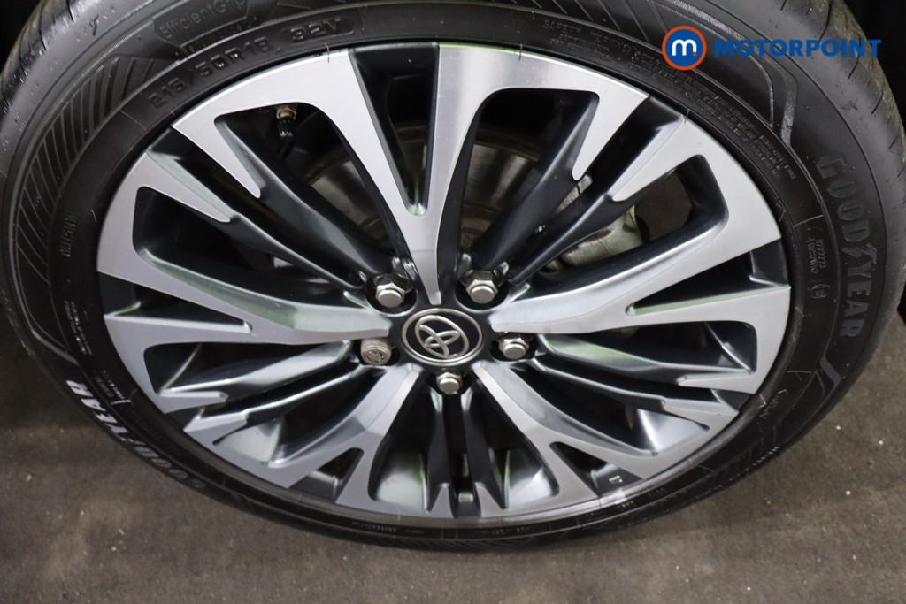 Toyota Yaris Cross Excel Automatic Petrol-Electric Hybrid Estate - Stock Number (1601751) - 9th supplementary image