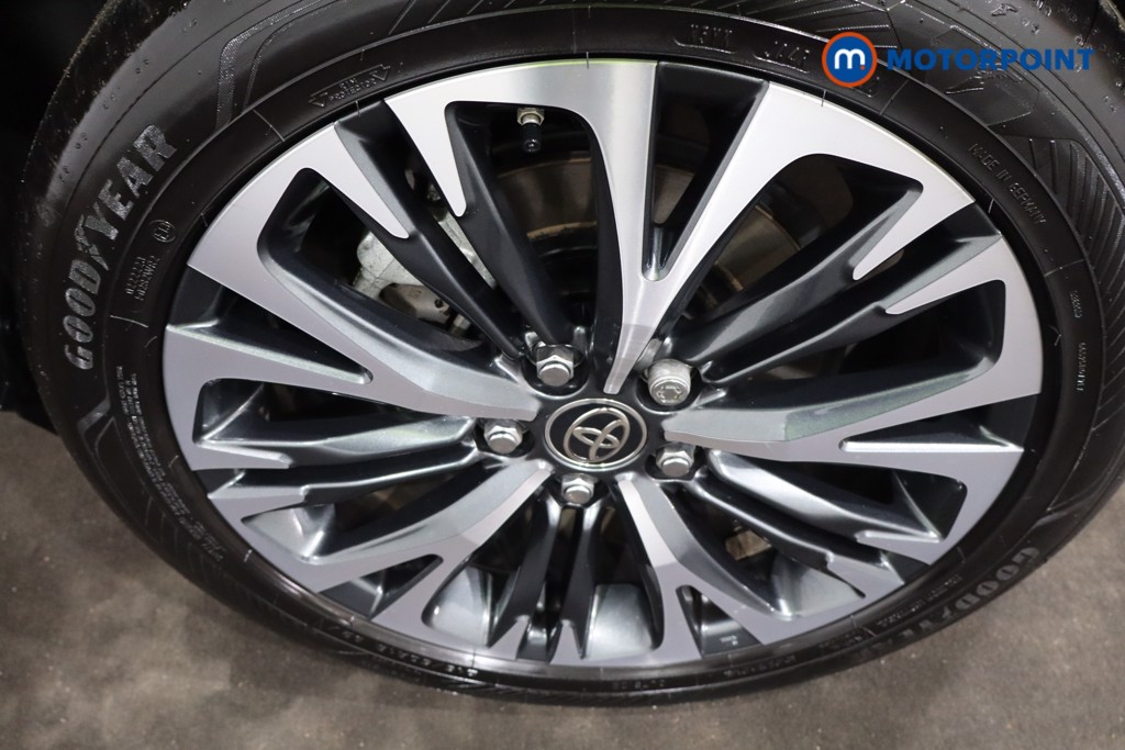 Toyota Yaris Cross Excel Automatic Petrol-Electric Hybrid Estate - Stock Number (1601751) - 12th supplementary image