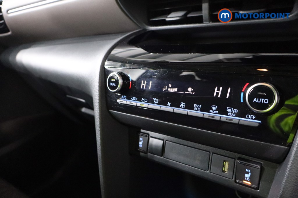 Toyota Yaris Cross Excel Automatic Petrol-Electric Hybrid Estate - Stock Number (1601751) - 14th supplementary image