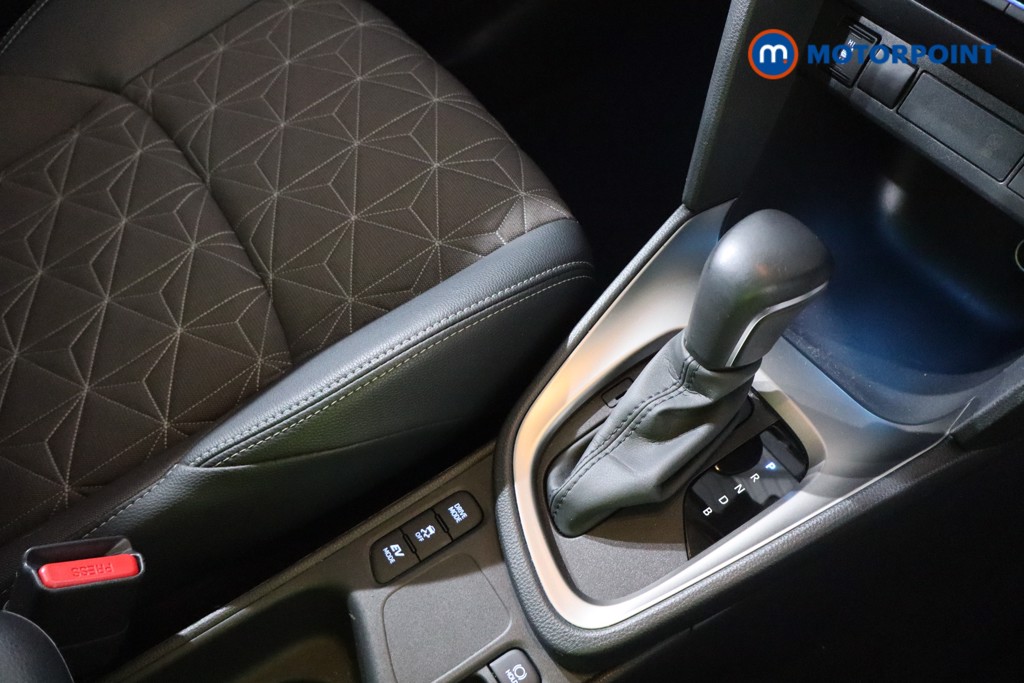 Toyota Yaris Cross Excel Automatic Petrol-Electric Hybrid Estate - Stock Number (1601751) - 15th supplementary image