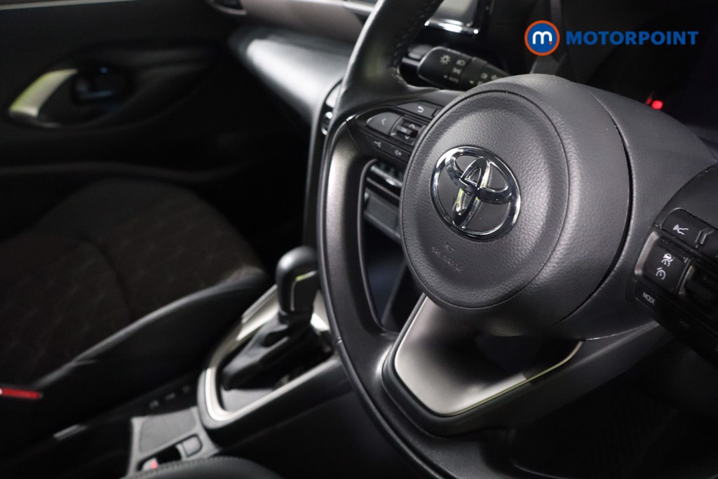 Toyota Yaris Cross Excel Automatic Petrol-Electric Hybrid Estate - Stock Number (1601751) - 23rd supplementary image