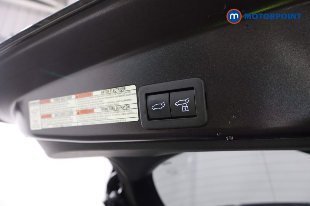 Toyota Yaris Cross Excel Automatic Petrol-Electric Hybrid Estate - Stock Number (1601751) - 28th supplementary image