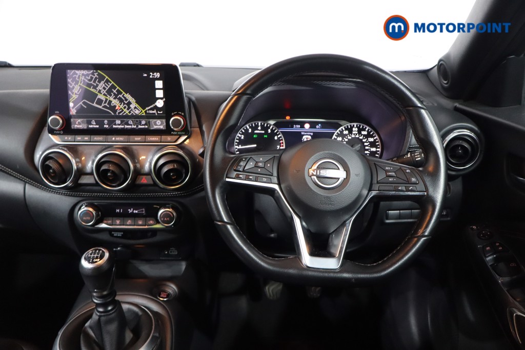 Nissan Juke N-Connecta Manual Petrol SUV - Stock Number (1602152) - 3rd supplementary image