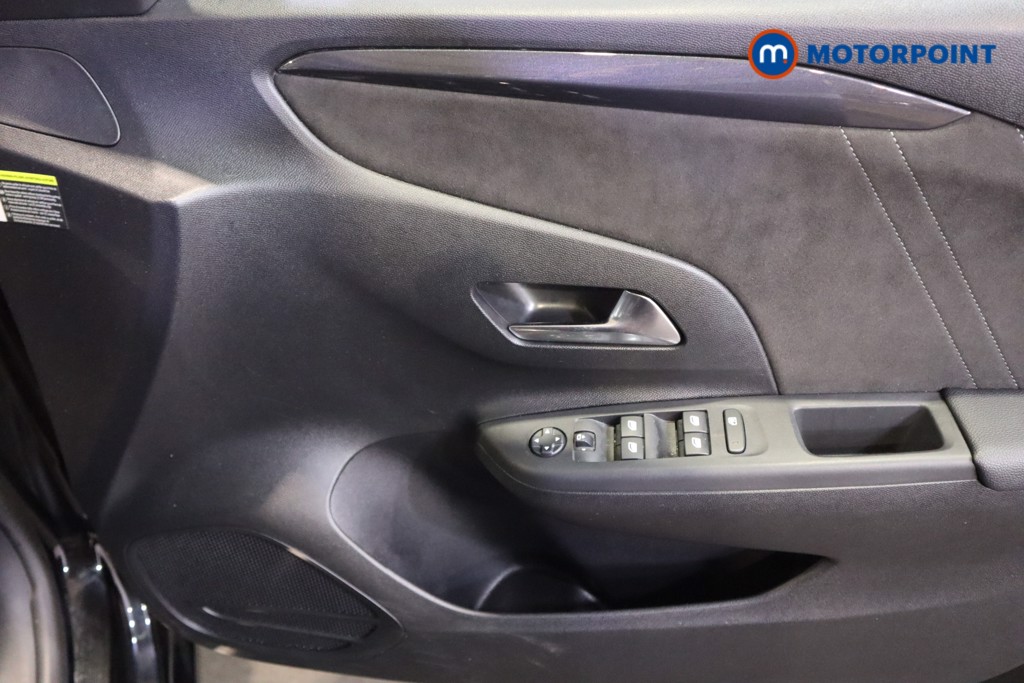 Vauxhall Corsa Ultimate Manual Petrol Hatchback - Stock Number (1602298) - 9th supplementary image