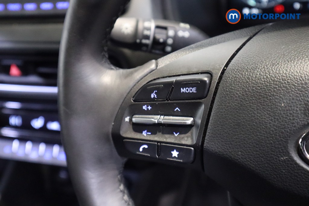 Hyundai Kona Premium Manual Petrol SUV - Stock Number (1602821) - 16th supplementary image