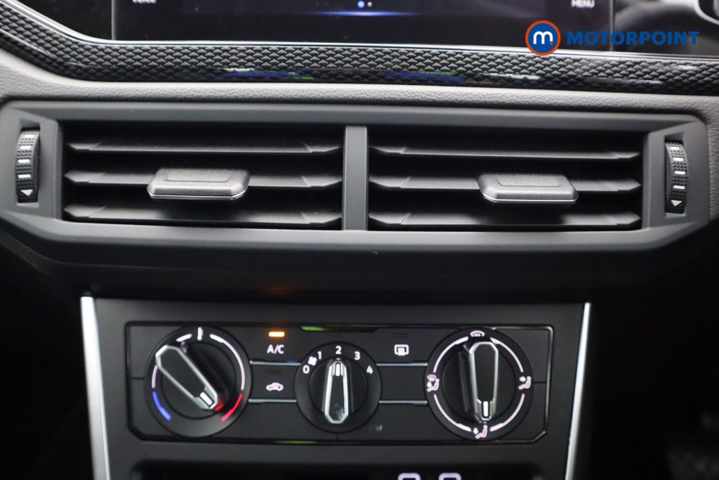 Volkswagen Polo Life Automatic Petrol Hatchback - Stock Number (1602826) - 13th supplementary image