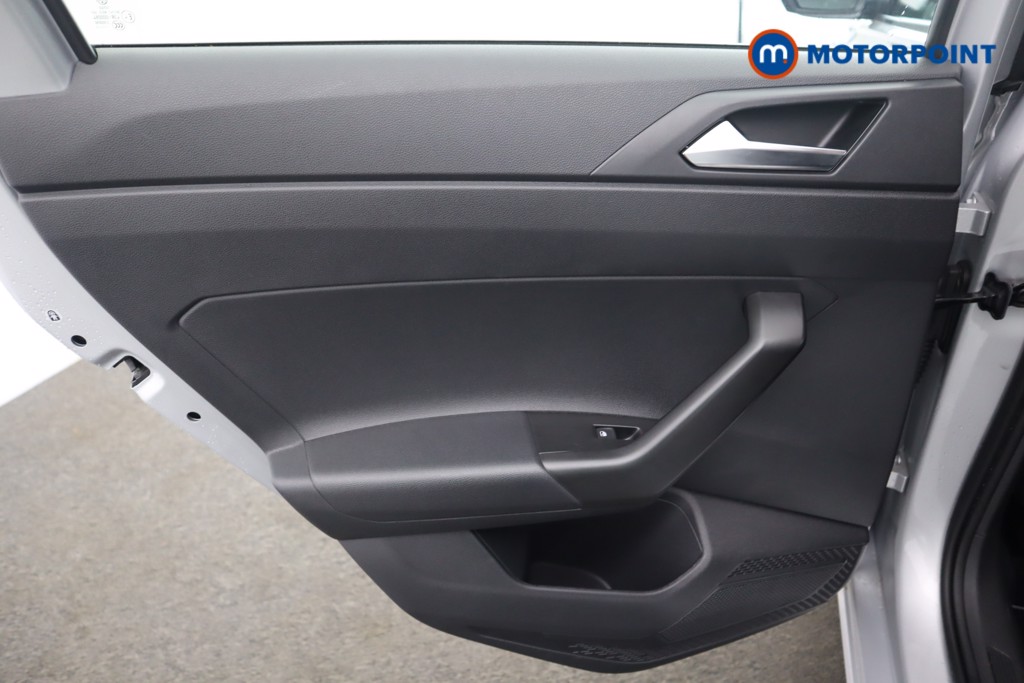 Volkswagen Polo Life Automatic Petrol Hatchback - Stock Number (1602826) - 33rd supplementary image