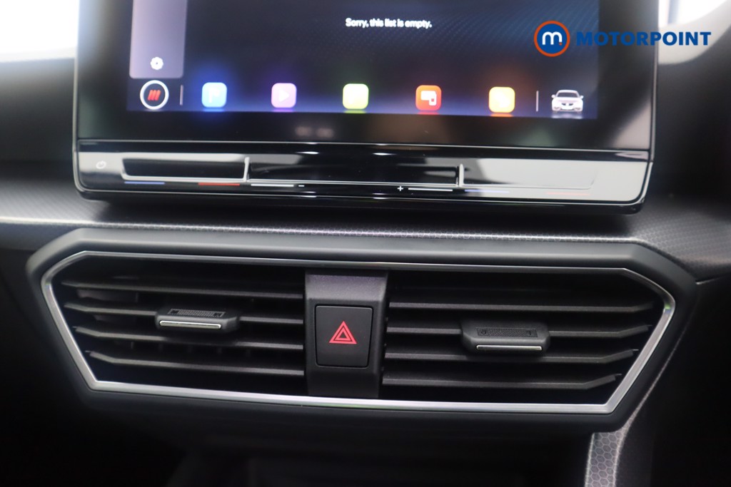 Seat Leon Se Dynamic Manual Petrol Hatchback - Stock Number (1602859) - 9th supplementary image