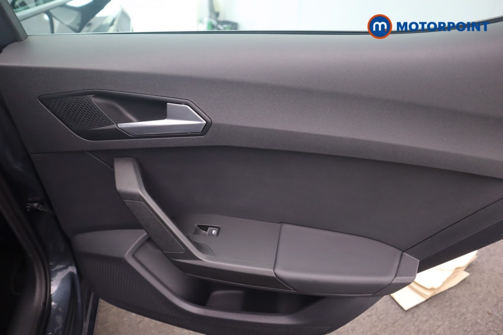 Seat Leon Se Dynamic Manual Petrol Hatchback - Stock Number (1602859) - 22nd supplementary image