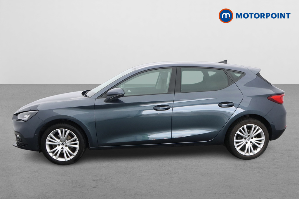 Seat Leon Se Dynamic Manual Petrol Hatchback - Stock Number (1602859) - Passenger side