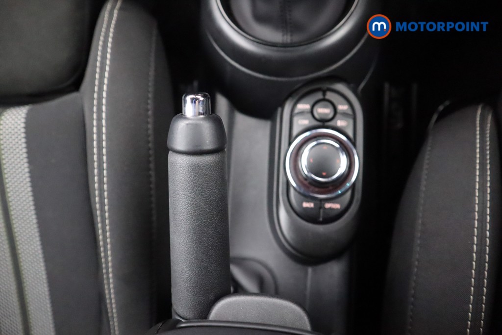 Mini Hatchback Cooper Sport Automatic Petrol Hatchback - Stock Number (1602929) - 20th supplementary image